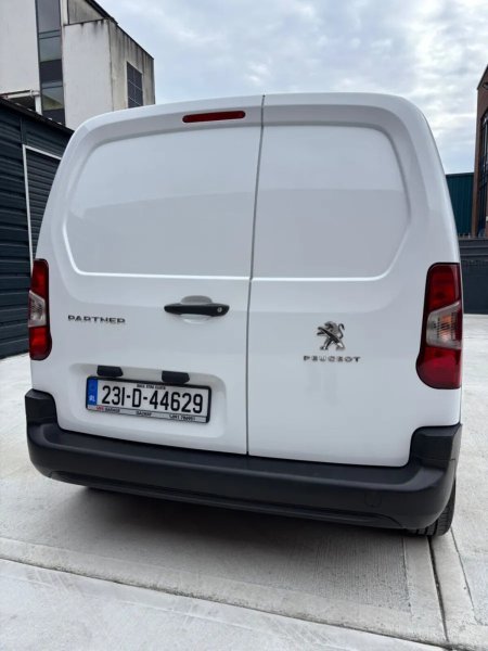2023 Peugeot Partner - photo 8