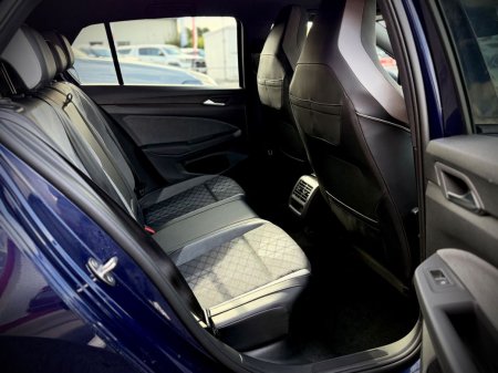 2024 Volkswagen Golf - photo 10