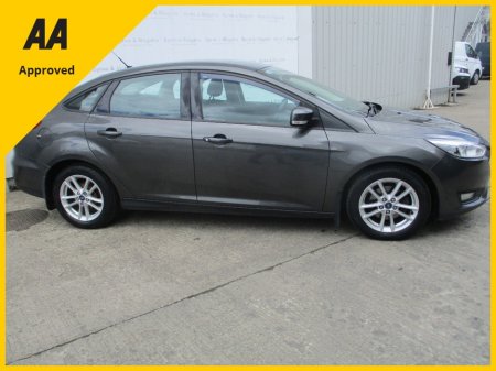 2016 Ford Focus - photo 14
