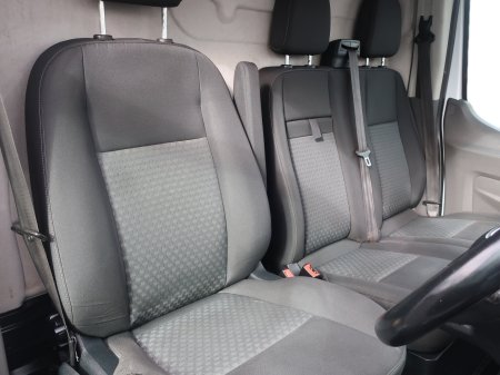 2021 Ford Transit - photo 9