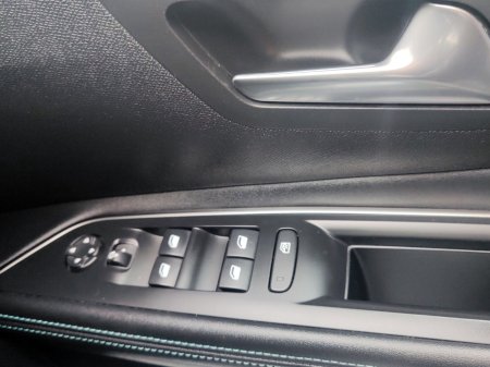 2023 Peugeot 5008 - photo 12