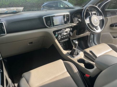 2020 Kia Sportage - photo 16