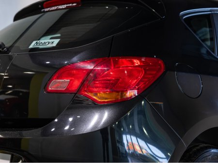 2014 Opel Astra - photo 9