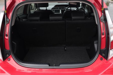 2015 Toyota Aqua - photo 17