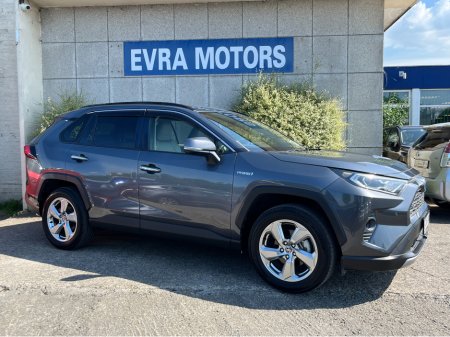 2020 Toyota RAV4 - photo 3