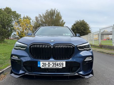 2021 BMW X5 - photo 2