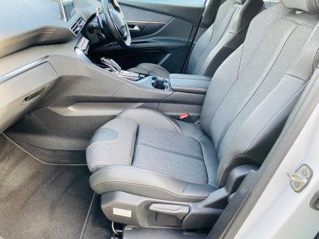 2021 Peugeot 5008 - photo 14
