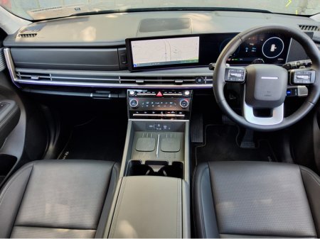 2025 Hyundai Santa Fe - photo 8