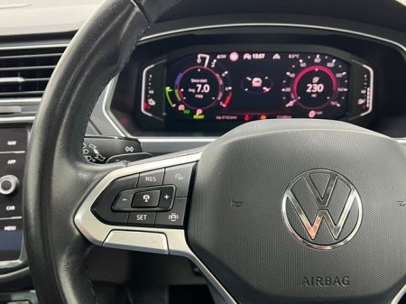 2023 Volkswagen Tiguan - photo 26