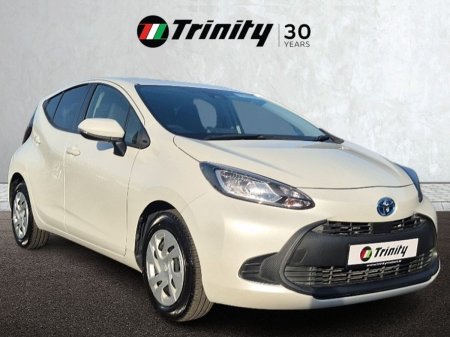 2021 Toyota Aqua ** X HYBRID ** AUTO ** TRINITY MOTORS **