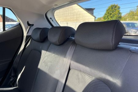2017 Hyundai i10 - photo 20