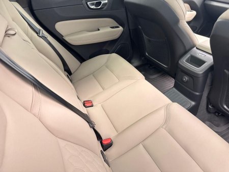 2025 Volvo XC60 - photo 20