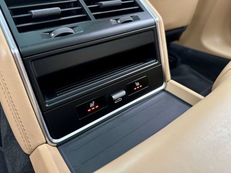 2023 Porsche Panamera - photo 27