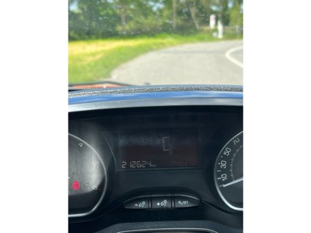 2017 Peugeot 2008 - photo 13