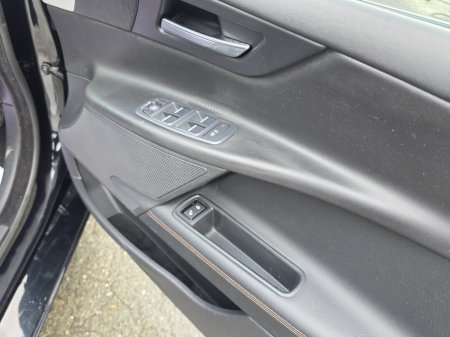 2016 Jaguar XE - photo 13