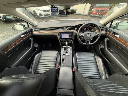 2018 Volkswagen Passat - photo 11
