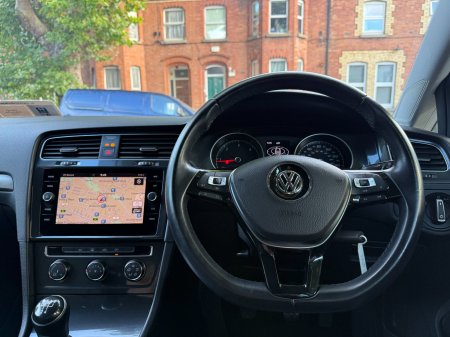 2019 Volkswagen Golf - photo 16