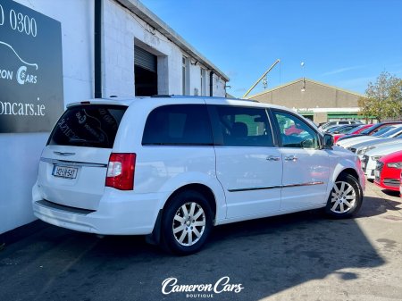 2014 Chrysler Grand Voyager - photo 2