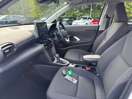 2026 Toyota Yaris Cross - photo 6