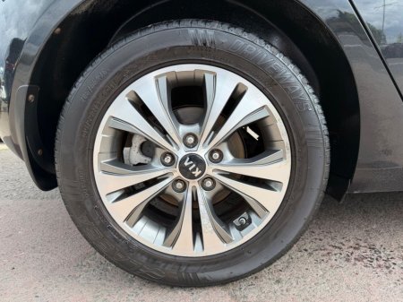 2017 Kia Venga - photo 29