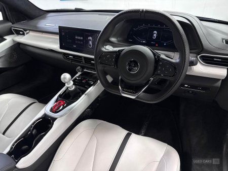 2023 Lotus Emira - photo 27