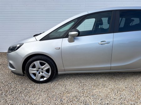 2018 Opel Zafira - photo 17