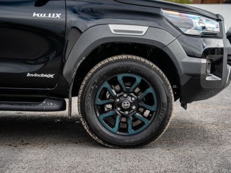 2026 Toyota Hilux - photo 4