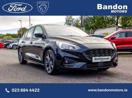 2019 Ford Focus 191 Ford Focus St-Line Tdci  ST-Line  1.5 TDCi 120 EcoBlue Start/Stop