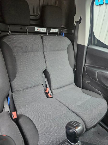 2021 Citroen Berlingo - photo 12