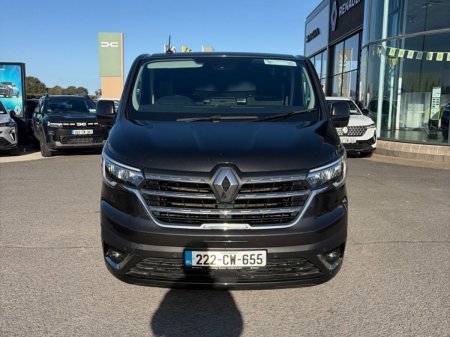 2022 Renault Trafic - photo 2