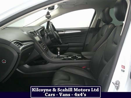 2016 Ford Mondeo - photo 12