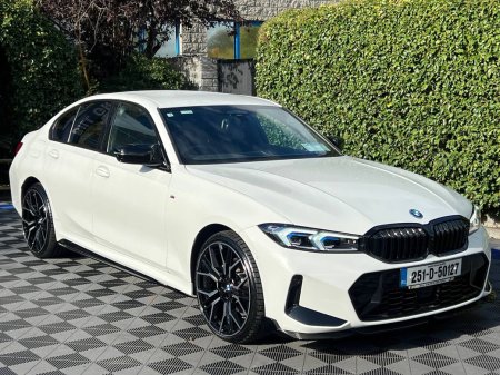 2025 BMW 3-Series - photo 17