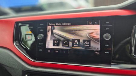 2018 Volkswagen Polo - photo 23