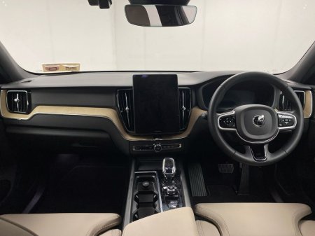 2026 Volvo XC60 - photo 13