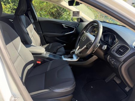 2018 Volvo V40 - photo 6
