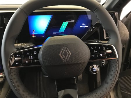 2026 Renault Megane E-Tech - photo 13