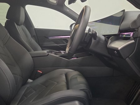 2026 BMW 5-Series - photo 12