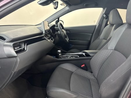 2023 Toyota C-HR - photo 6