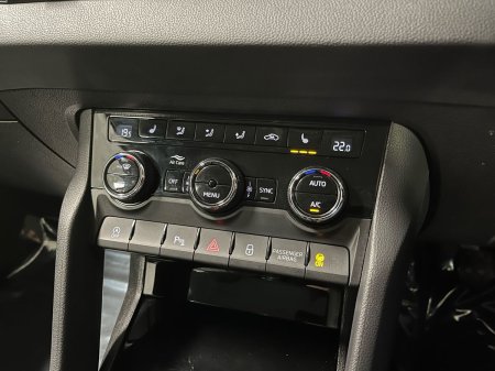 2026 Skoda Karoq - photo 11