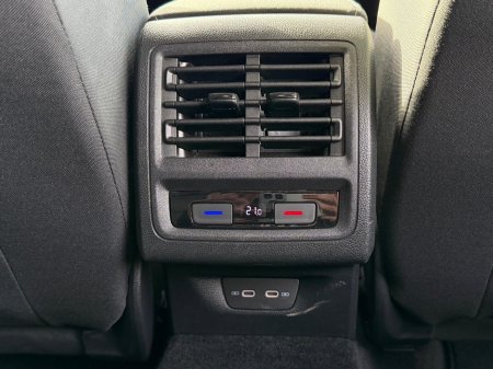 2021 Volkswagen Golf - photo 19