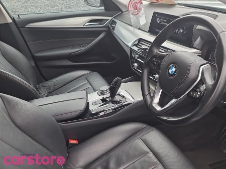 2020 BMW 5-Series - photo 12