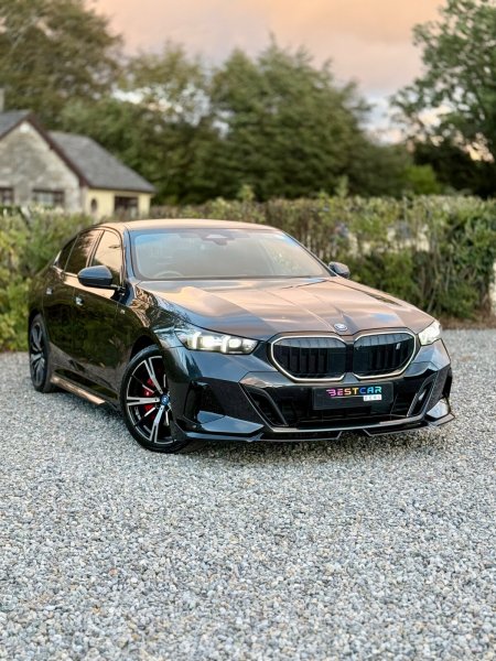 2023 BMW i5 eDrive40 M Sport Pro