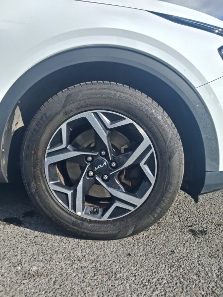 2023 Kia Sportage - photo 6