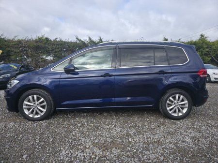 2019 Volkswagen Touran - photo 2