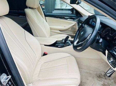 2017 BMW 5-Series - photo 19