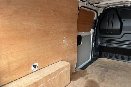 2024 Ford Transit Custom - photo 40