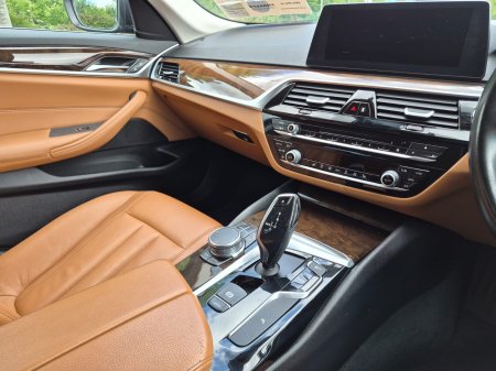 2018 BMW 5-Series - photo 21