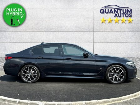 2021 BMW 5-Series - photo 10