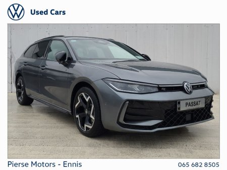 2025 Volkswagen Passat Passat R-Line Phev TSi eHybrid 204