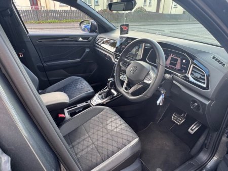 2025 Volkswagen T-Roc - photo 16
